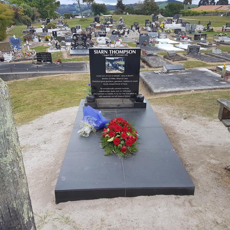 Headstone crafted from granite by Stoneworx - Memorials of Distinction in New Zealand.