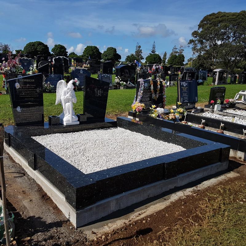 Headstone crafted from granite by Stoneworx - Memorials of Distinction in New Zealand.