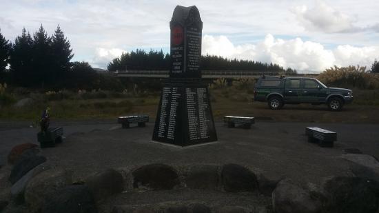 Headstone crafted from granite by Stoneworx - Memorials of Distinction in New Zealand.
