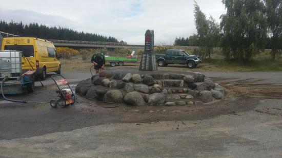 Headstone crafted from granite by Stoneworx - Memorials of Distinction in New Zealand.
