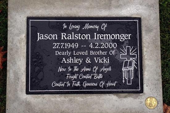 Headstone crafted from granite by Stoneworx - Memorials of Distinction in New Zealand.