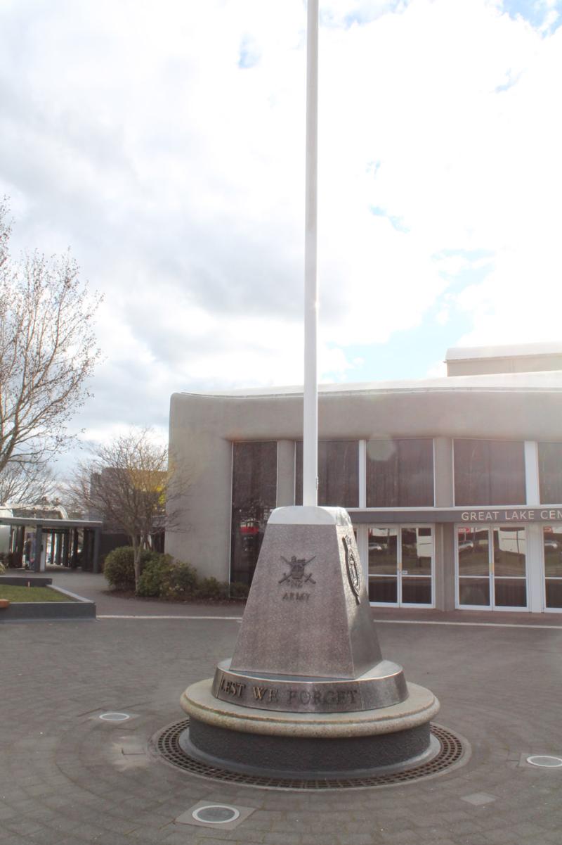 Headstone crafted from granite by Stoneworx - Memorials of Distinction in New Zealand.