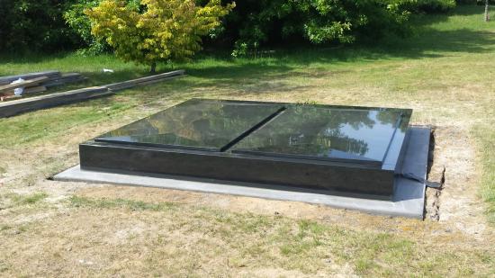 Headstone crafted from granite by Stoneworx - Memorials of Distinction in New Zealand.