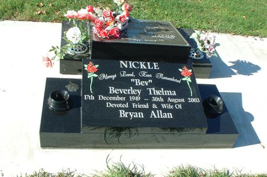Low rise memorial in a classic square shape crafted from granite by Stoneworx - Memorials of Distinction in New Zealand.