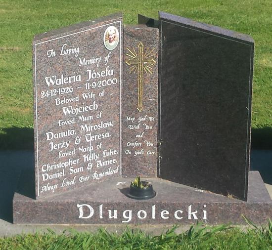 Headstone crafted from granite by Stoneworx - Memorials of Distinction in New Zealand.