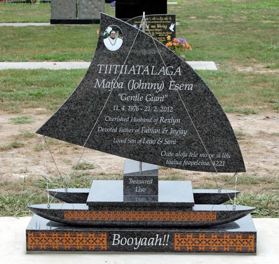 Boat shape memorial crafted from granite by Stoneworx - Memorials of Distinction in New Zealand.
