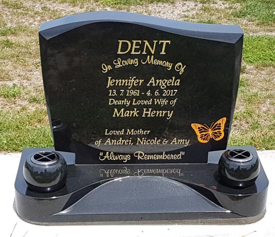 Headstone crafted from granite by Stoneworx - Memorials of Distinction in New Zealand.