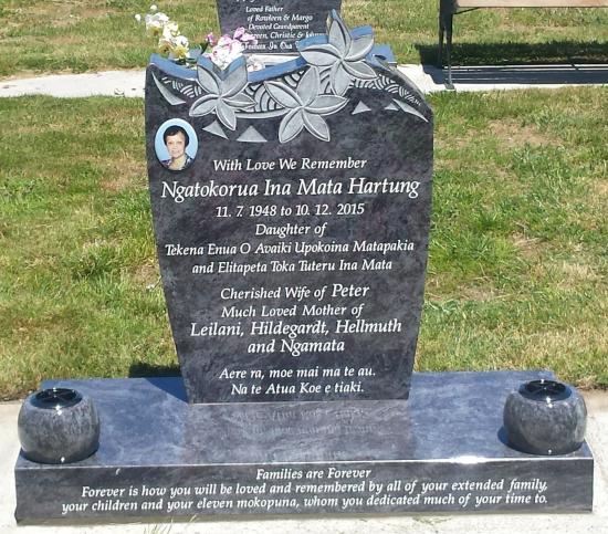 Custom headstone design with a carved starfish design crafted from granite by Stoneworx - Memorials of Distinction in New Zealand.