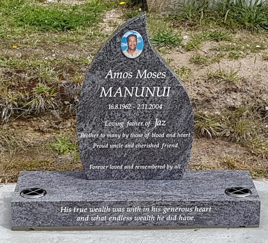 Headstone crafted from granite by Stoneworx - Memorials of Distinction in New Zealand.