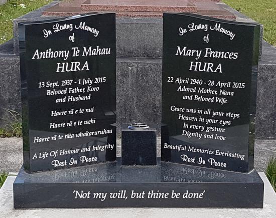Headstone crafted from granite by Stoneworx - Memorials of Distinction in New Zealand.