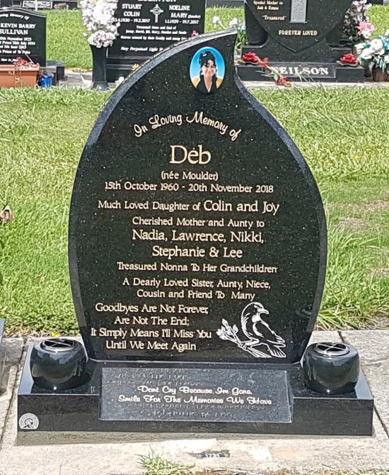 Headstone crafted from granite by Stoneworx - Memorials of Distinction in New Zealand.