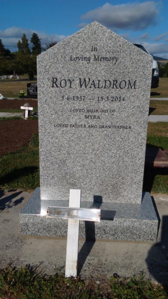 Modern shape upright headstone crafted from granite by Stoneworx - Memorials of Distinction in New Zealand.