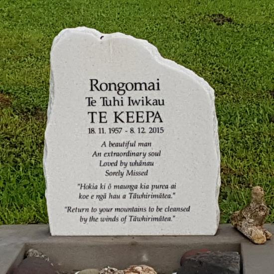 Headstone crafted from granite by Stoneworx - Memorials of Distinction in New Zealand.