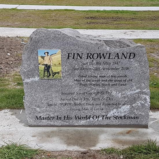 Headstone crafted from granite by Stoneworx - Memorials of Distinction in New Zealand.