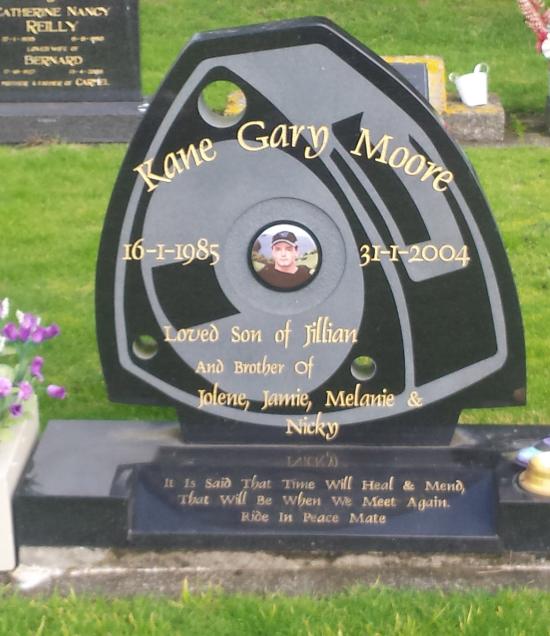 Custom headstone crafted from granite by Stoneworx - Memorials of Distinction in New Zealand.