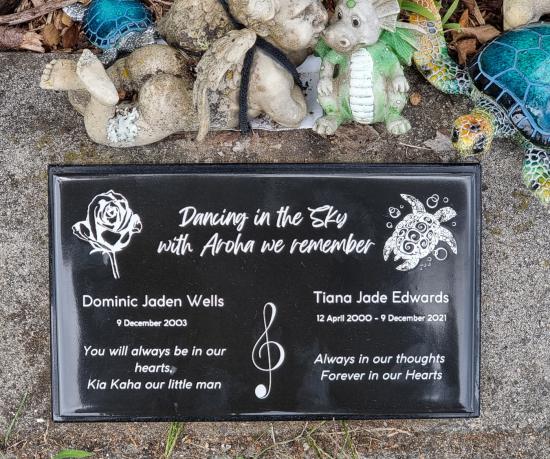 Headstone crafted from granite by Stoneworx - Memorials of Distinction in New Zealand.