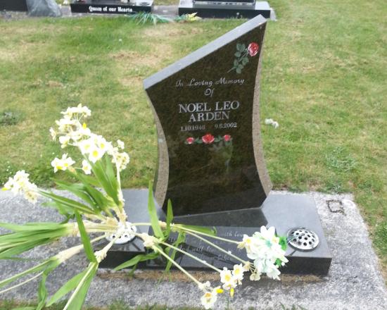 Classic upright headstone in a modified K1 shape crafted from granite by Stoneworx - Memorials of Distinction in New Zealand.