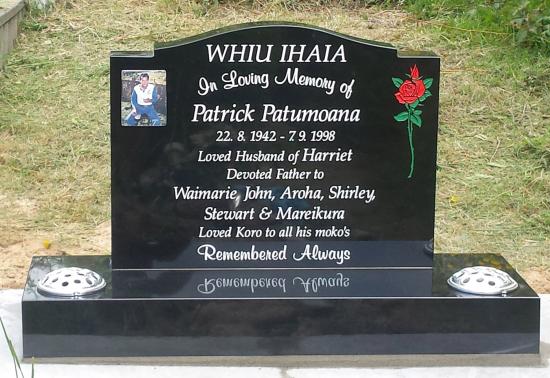 Headstone crafted from granite by Stoneworx - Memorials of Distinction in New Zealand.
