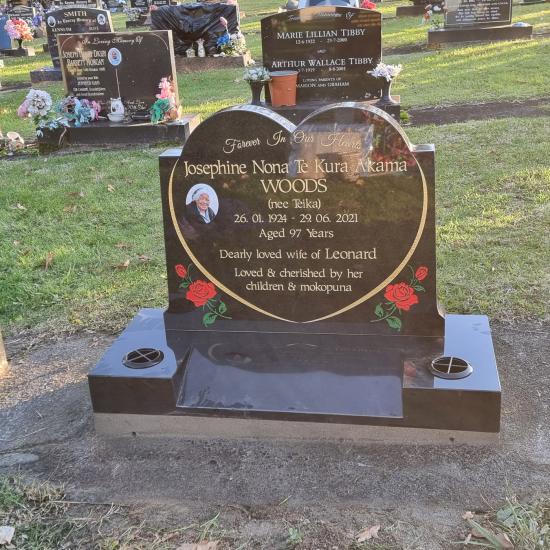 Upright headstone in a Heart A single shape crafted from granite by Stoneworx - Memorials of Distinction in New Zealand.