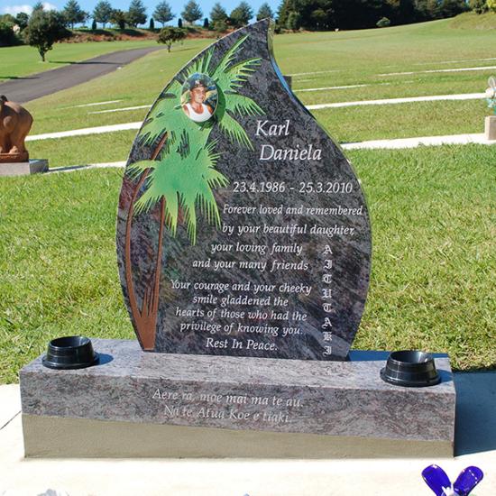 Headstone crafted from granite by Stoneworx - Memorials of Distinction in New Zealand.