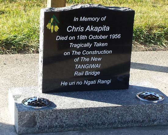 Headstone crafted from granite by Stoneworx - Memorials of Distinction in New Zealand.