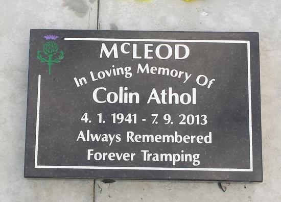Cremation plaque crafted from granite by Stoneworx - Memorials of Distinction in New Zealand.