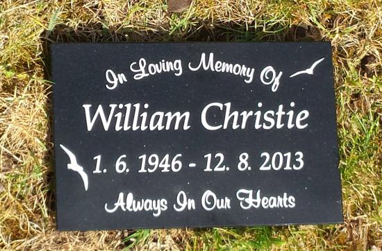 Headstone crafted from granite by Stoneworx - Memorials of Distinction in New Zealand.