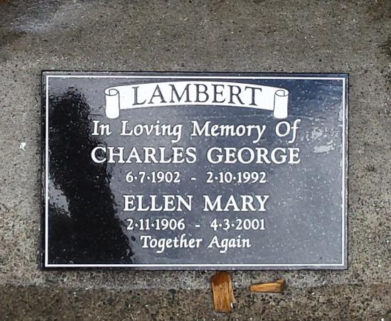 Headstone crafted from granite by Stoneworx - Memorials of Distinction in New Zealand.