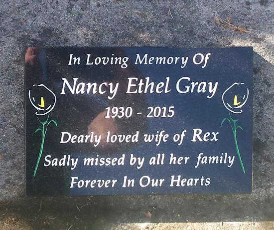 Cremation plaque crafted from granite by Stoneworx - Memorials of Distinction in New Zealand.