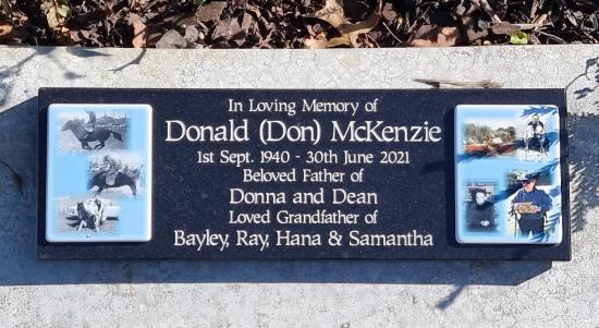 Cremation plaque crafted from granite by Stoneworx - Memorials of Distinction in New Zealand.