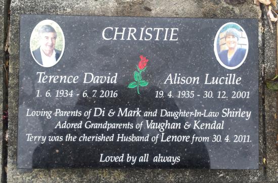 Cremation plaque crafted from granite by Stoneworx - Memorials of Distinction in New Zealand.