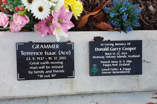 Cremation plaque crafted from granite by Stoneworx - Memorials of Distinction in New Zealand.