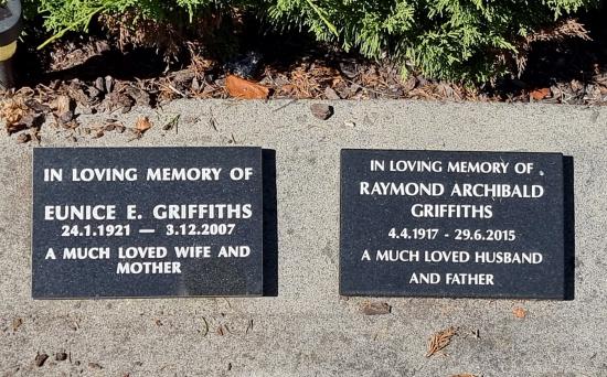 Cremation plaque crafted from granite by Stoneworx - Memorials of Distinction in New Zealand.