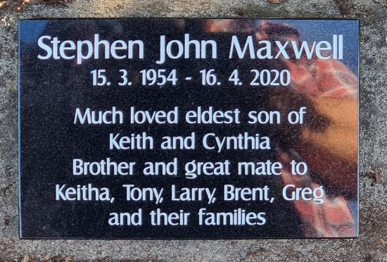 Cremation plaque crafted from granite by Stoneworx - Memorials of Distinction in New Zealand.