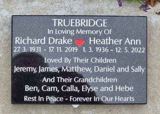 Cremation plaque crafted from granite by Stoneworx - Memorials of Distinction in New Zealand.
