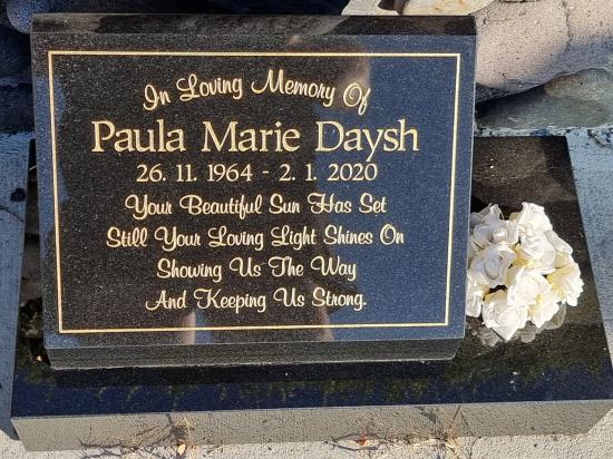 Headstone crafted from granite by Stoneworx - Memorials of Distinction in New Zealand.