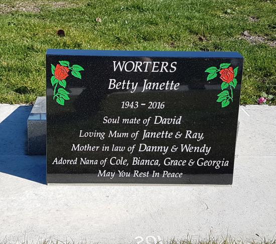 Headstone crafted from granite by Stoneworx - Memorials of Distinction in New Zealand.