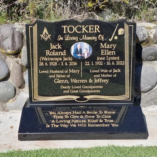 Headstone crafted from granite by Stoneworx - Memorials of Distinction in New Zealand.