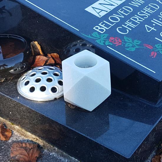 Headstone crafted from granite by Stoneworx - Memorials of Distinction in New Zealand.