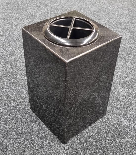 Headstone crafted from granite by Stoneworx - Memorials of Distinction in New Zealand.
