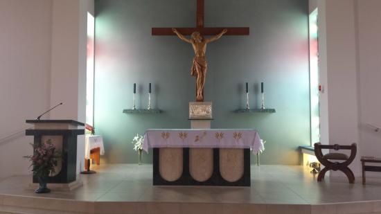 Headstone crafted from granite by Stoneworx - Memorials of Distinction in New Zealand.