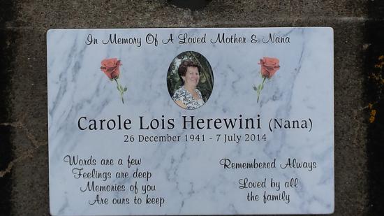 Headstone crafted from granite by Stoneworx - Memorials of Distinction in New Zealand.