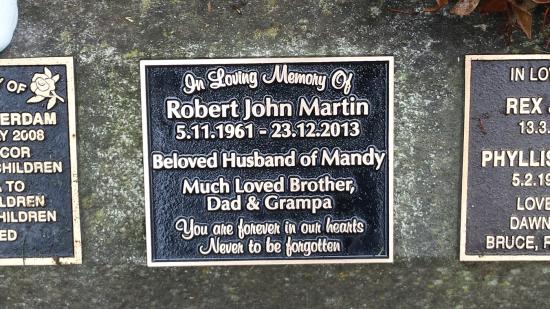 Headstone crafted from granite by Stoneworx - Memorials of Distinction in New Zealand.