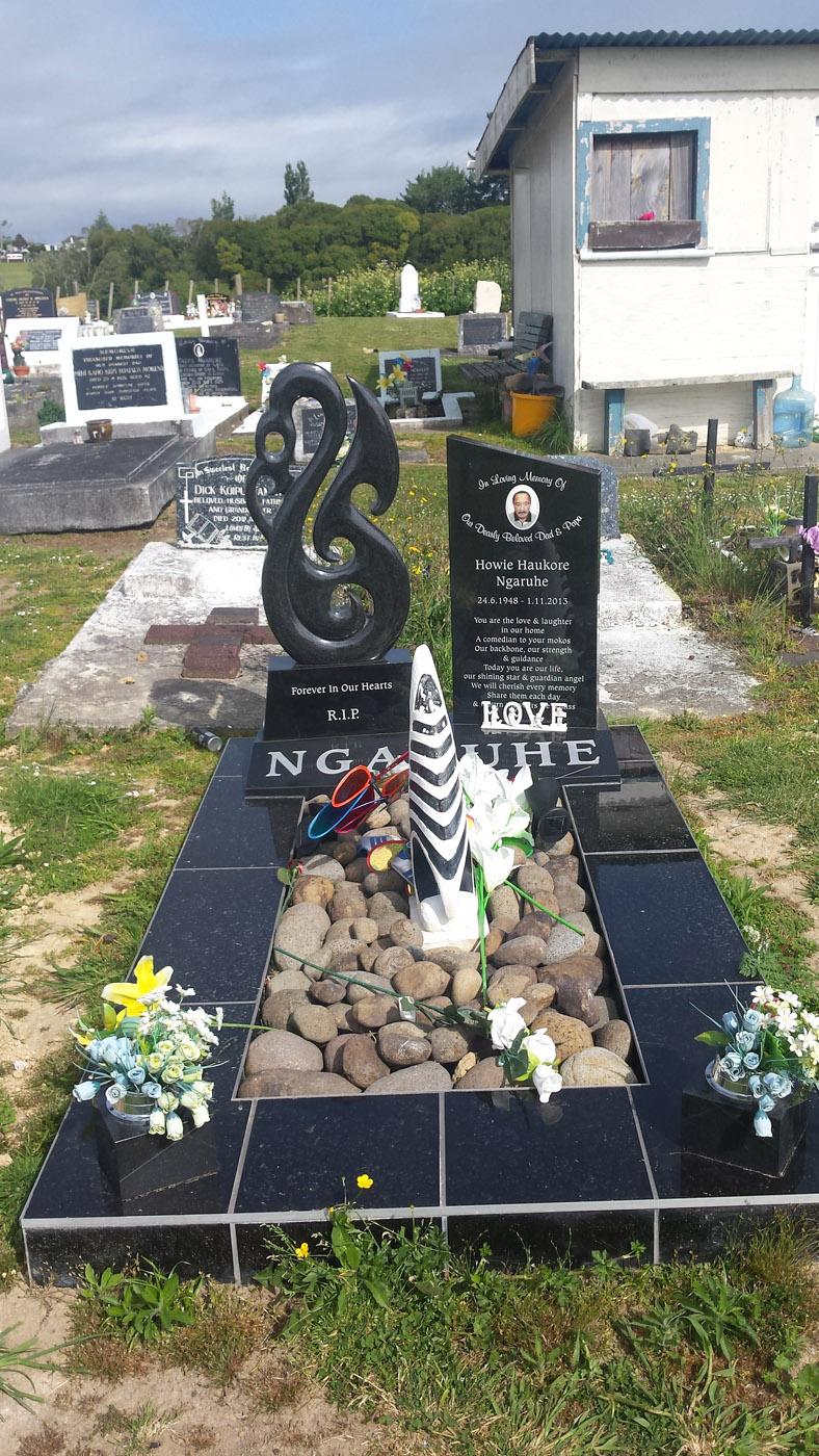 Headstone crafted from granite by Stoneworx - Memorials of Distinction in New Zealand.