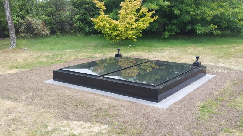Headstone crafted from granite by Stoneworx - Memorials of Distinction in New Zealand.